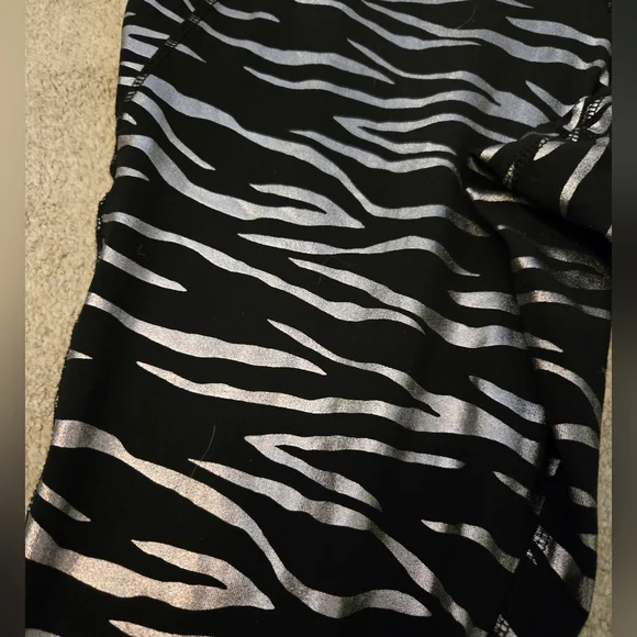 Zebra leggings - Picture 3 of 11